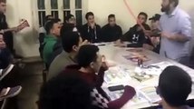 مدرس يشرح الفلسفه لطلاب الثانوية علي طريقه التيكا تيكا تيكا