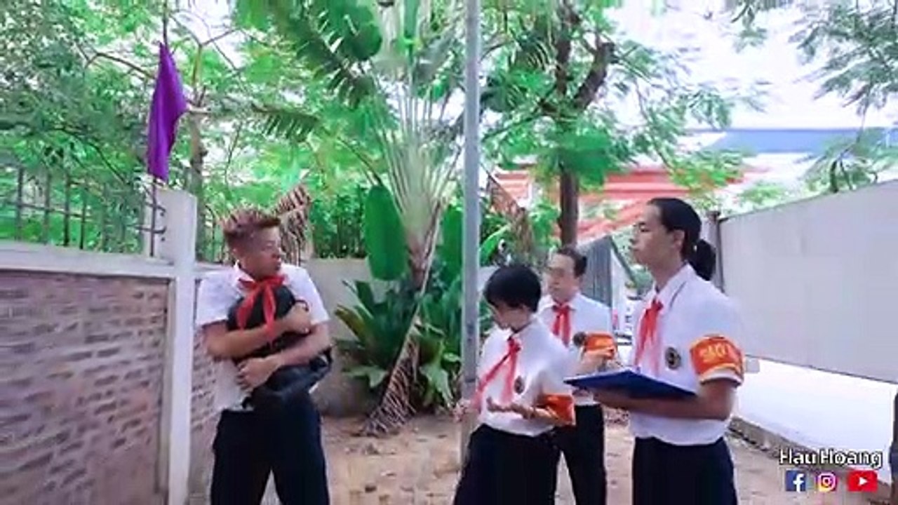 Nhạc chế - SỨC MẠNH CỦA SAO ĐỎ | Hậu Hoàng Ngày xưa đi học mình hay bị sao...