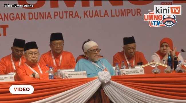 Kehadiran pertama kali 'Tuan Guru' di pentas UMNO