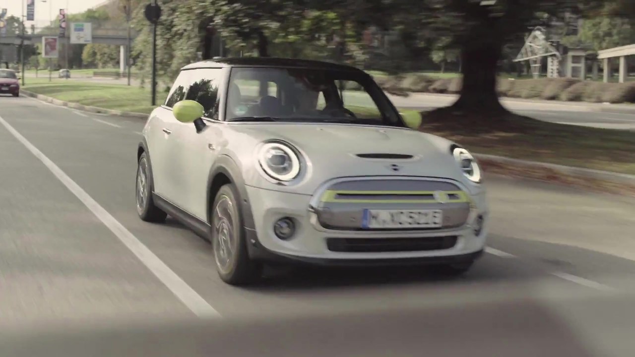 „The E-talian Job“ - Nachhaltige Flucht aus dem Alltag mit dem neuen MINI Cooper SE