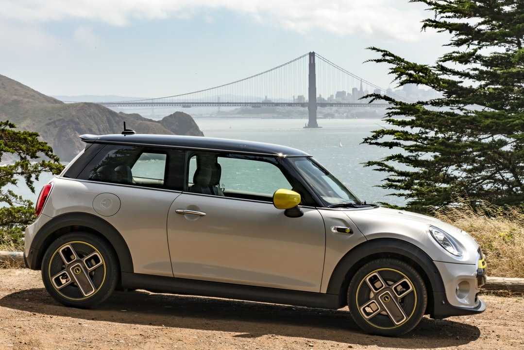Im MINI Cooper SE vom Silicon Valley nach Hollywood