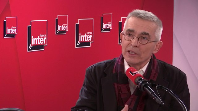 Yves Veyrier (FO) : J'avais compris que le en même temps , c'était de prendre de bonnes idées ici et là. C'est une très mauvaise idée qui a été donnée au gouvernement d'aller vers un système universel par points