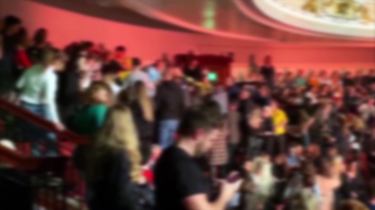 Watch as Lewis Capaldi's dad splits up brawling fans at Edinburgh Usher Hall gig