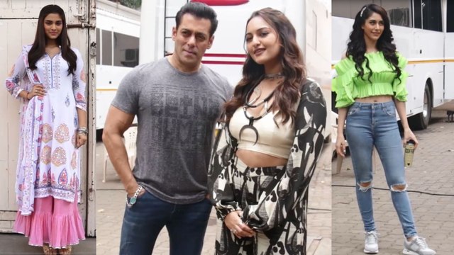 Salman Khan, Sonakshi Sinha, Saiee Manjrekar & Warina Hussain promote Dabangg 3