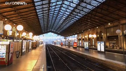 Flughäfen, Züge und Metros: Streik in Frankreich dauert an