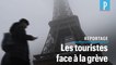 Tour Eiffel en grève : « Je peux juste marcher autour » peste un touriste