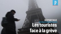 Tour Eiffel en grève : « Je peux juste marcher autour » peste un touriste