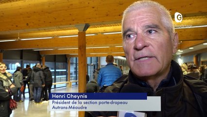 Reportage - Des élèves isérois partent à la cérémonie d'hommage aux militaires morts au Mali