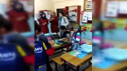 Resimlerini çizdikleri hayallerindeki oyuncaklara kavuştular