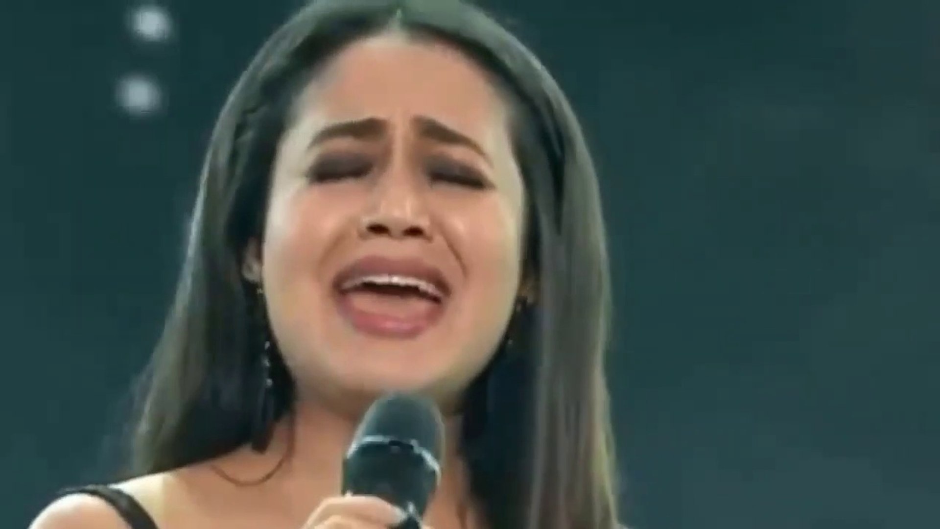 Neha Kakkar || Crying Performance || Sad Song || indian idol