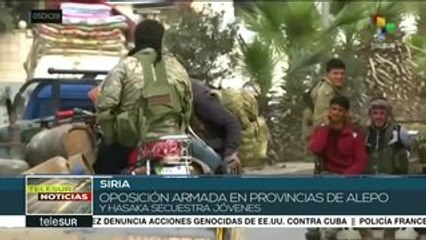 Miles de sirios abandonan zona de seguridad turca por la violencia