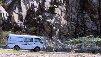 Hong Kong police carry out explosives demonstration