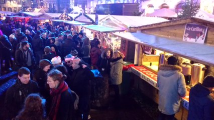 Mons cœur en neige c'est parti. Vidéo eric.ghislain@sudpresse.be