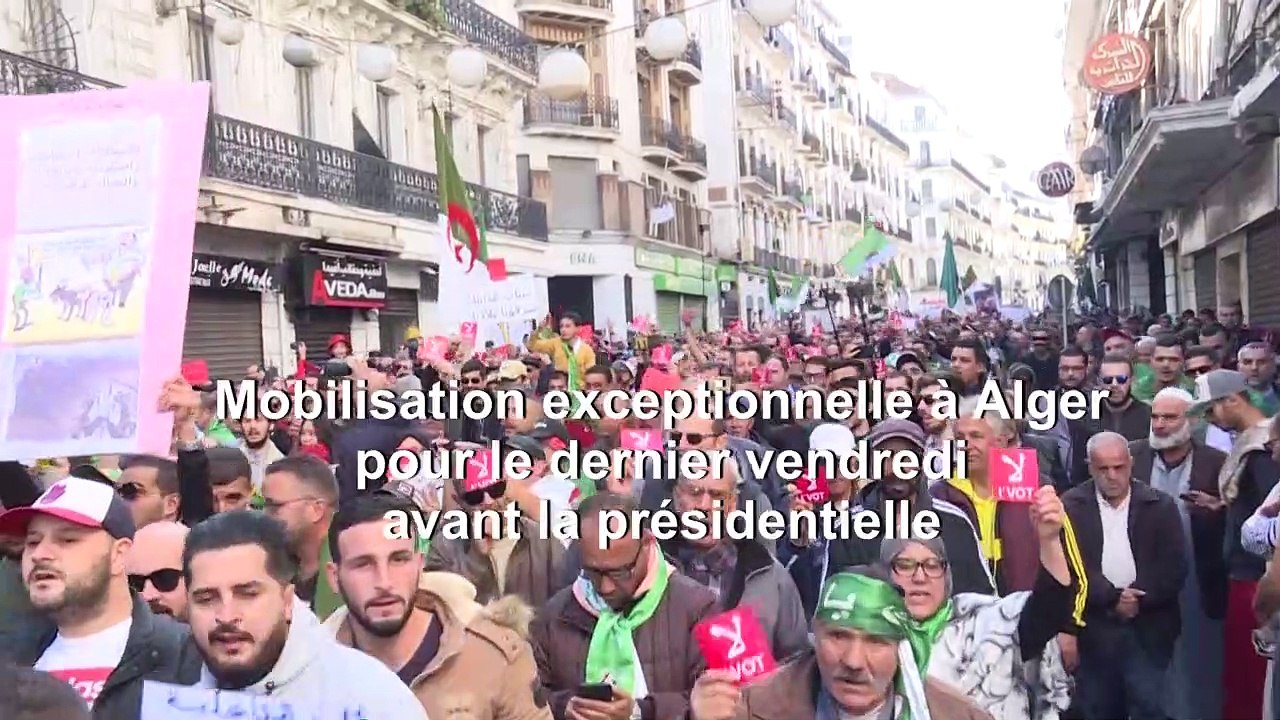 Foule exceptionnelle à Alger pour le dernier vendredi avant la présidentielle (AFP)