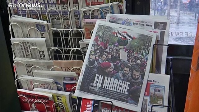 Greve contra reforma das pensões bloqueia França de norte a sul