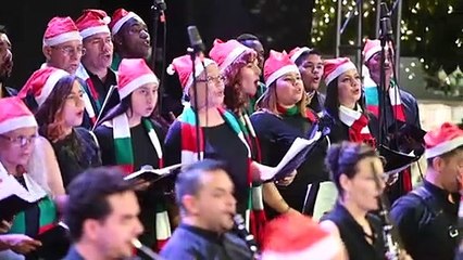 El coro navideño que junta y reconcilia a excombatientes y víctimas en Colombia