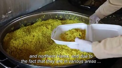 Food truck ferries meals to Syria's displaced in northern Idlib