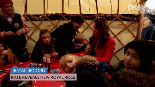 Future Queen Kate Middleton Helps Queen Elizabeth Host Leaders at Palace Without Prince William