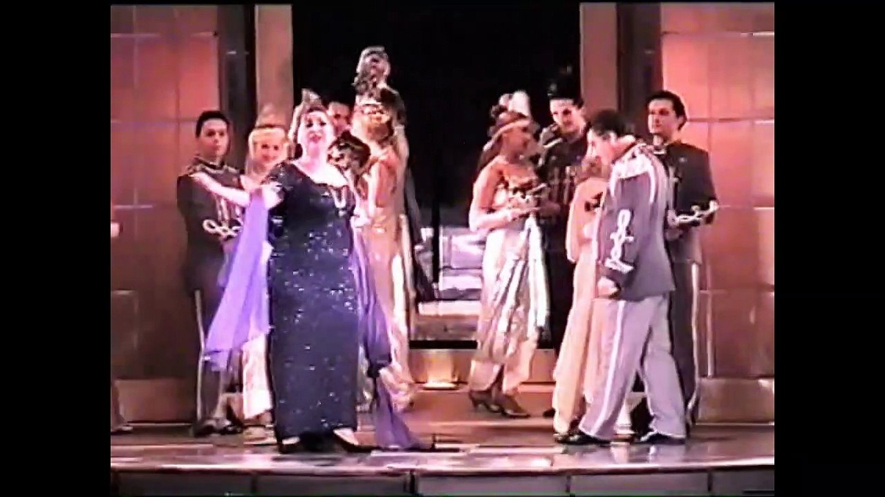 The Land of Smiles ( Tebessümler Diyarı ) Act1 - Izmir State Opera and Ballet