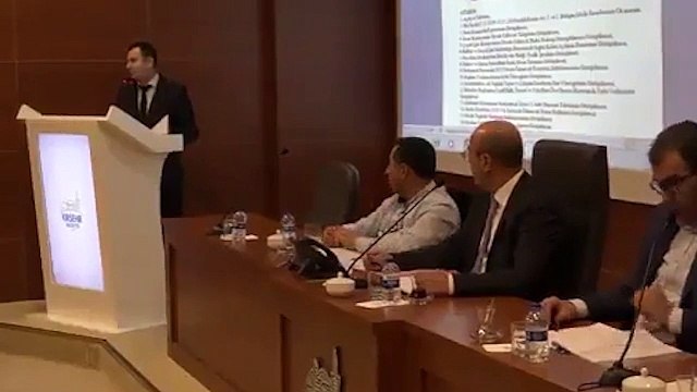 Belediye meclisinde maaş tartışması | CHP'li belediye başkanı: Hiç maaş almadım, maaşımı bilmiyorum