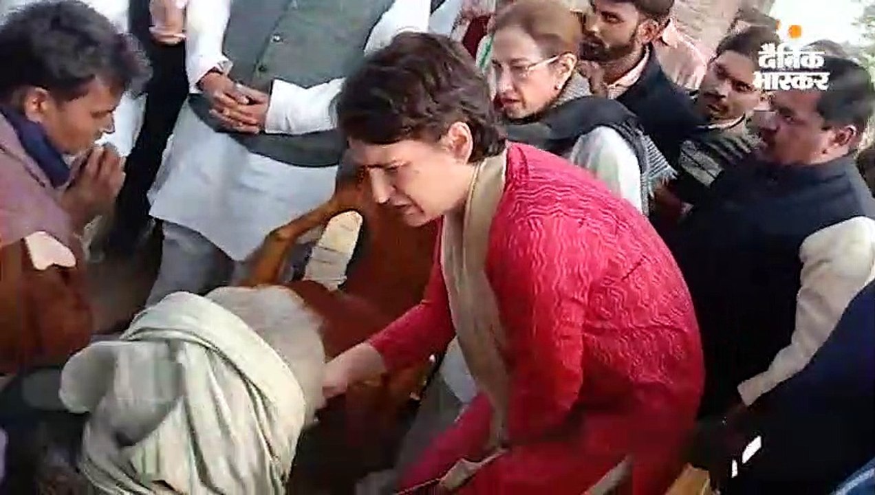 प्रियंका दुष्कर्म पीड़ित के परिजन से मिलीं, कहा...