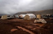 İdlib'te mülteci kampı sular altında