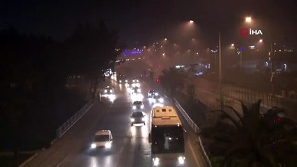 İzmir'de sis ve soba dumanı görüş mesafesini en aza indirdi