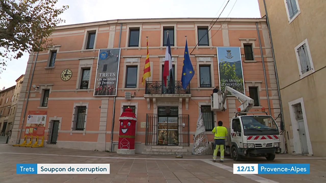 Reportage de F3 suite  à la perquisition en mairie de TRETS  12-13  7dec2019