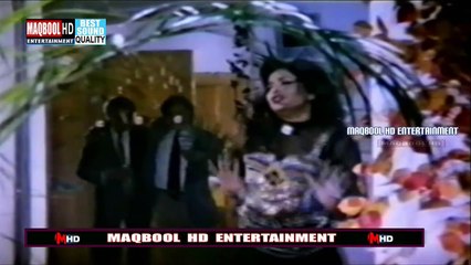 neeli-jhoom le zindagi dostoon ke darmiyaan