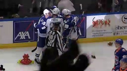 End of 1: Crunch 2, Sound Tigers 0