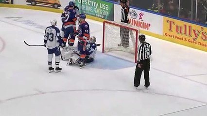 End of 2: Crunch 3, Sound Tigers 1