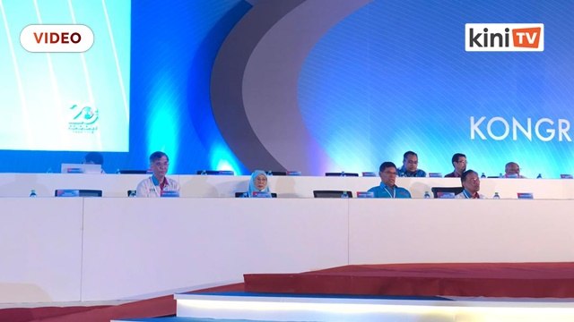 Pentas kosong, kem Azmin tidak hadir hari terakhir Kongres PKR