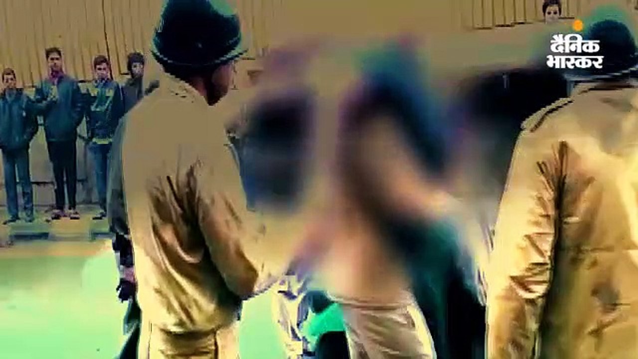 रिहायशी इलाके में चल रही फैक्ट्री में आग, अंदर...
