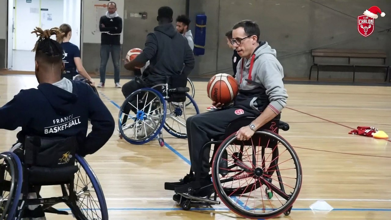 Calendrier de l'Avent J8 - Visite surprise des joueurs - Equipe 2 Handibasket Elan Association