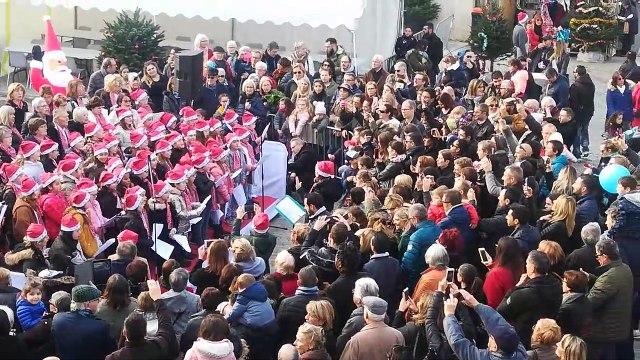 Baillargues : la chorale a animé le marché de Noël