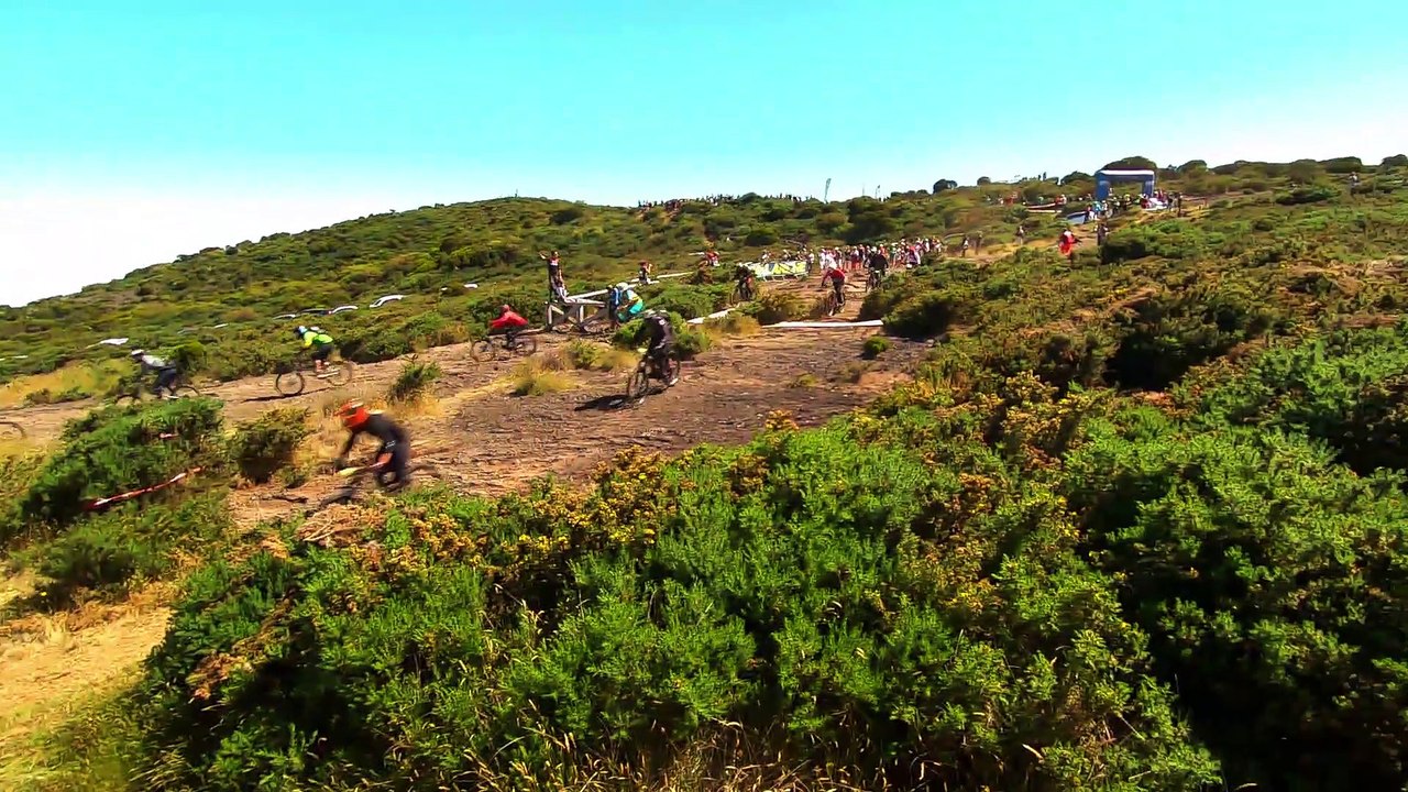MEGAVALANCHE Reunion 2019 vtt 974
