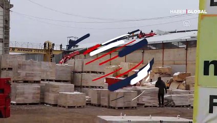 Devrilen vincin kolunun altında kalan işçi öldü