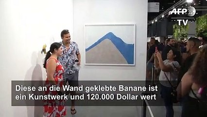Performance-Künstler isst 120.000 Dollar teure Banane