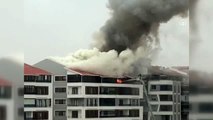 8 katlı apartmanda çıkan yangın maddi hasara neden oldu