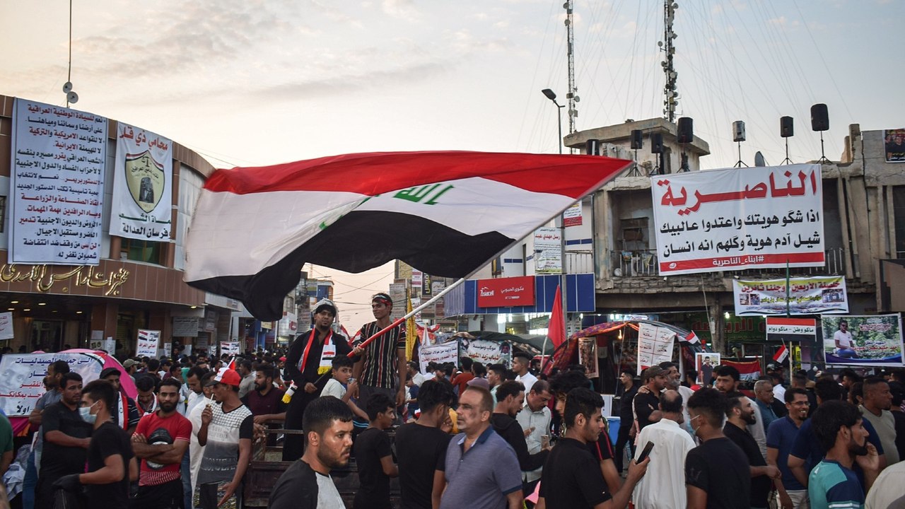 Iraq unrest: Escalation of violence in Nasiriya
