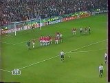 Zinedine Zidane Goal vs Manchester United  10-1997