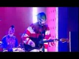 Arctic Monkeys - Fluorescent Adolescent (Live on Jon Ross)