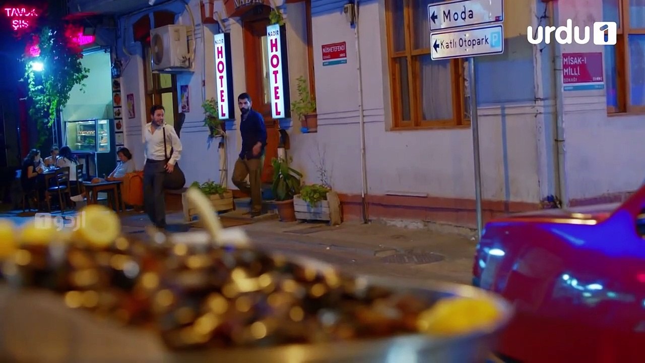 Nazli Episode 10 Turkish Drama - Urdu or Hindi