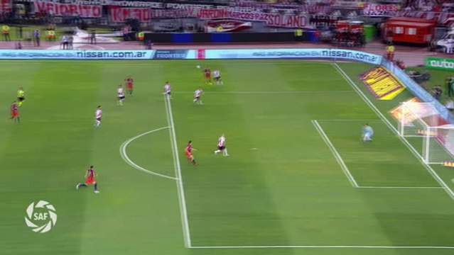 River Plate miss two penalties in San Lorenzo defeat