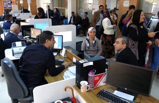 Asılsız haberler nüfus müdürlüğü çalışanlarını isyan ettirdi