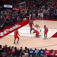 Chris Paul réclame une faute technique pour Carmelo Anthony
