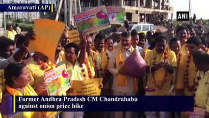 Chandrababu Naidu holds protest against onion price hike in Amaravati