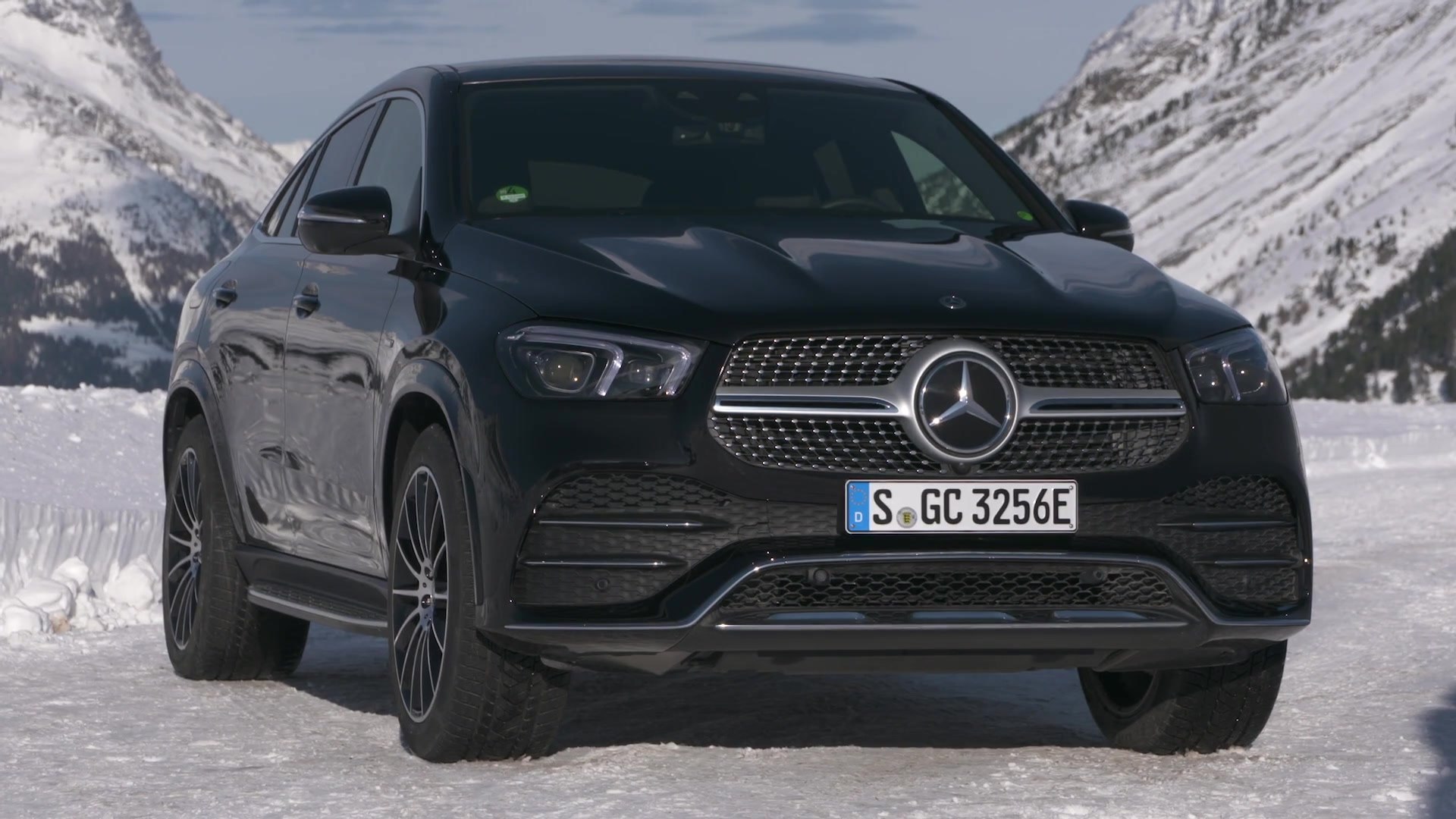Мерседес Бенц GLE 2020 черный