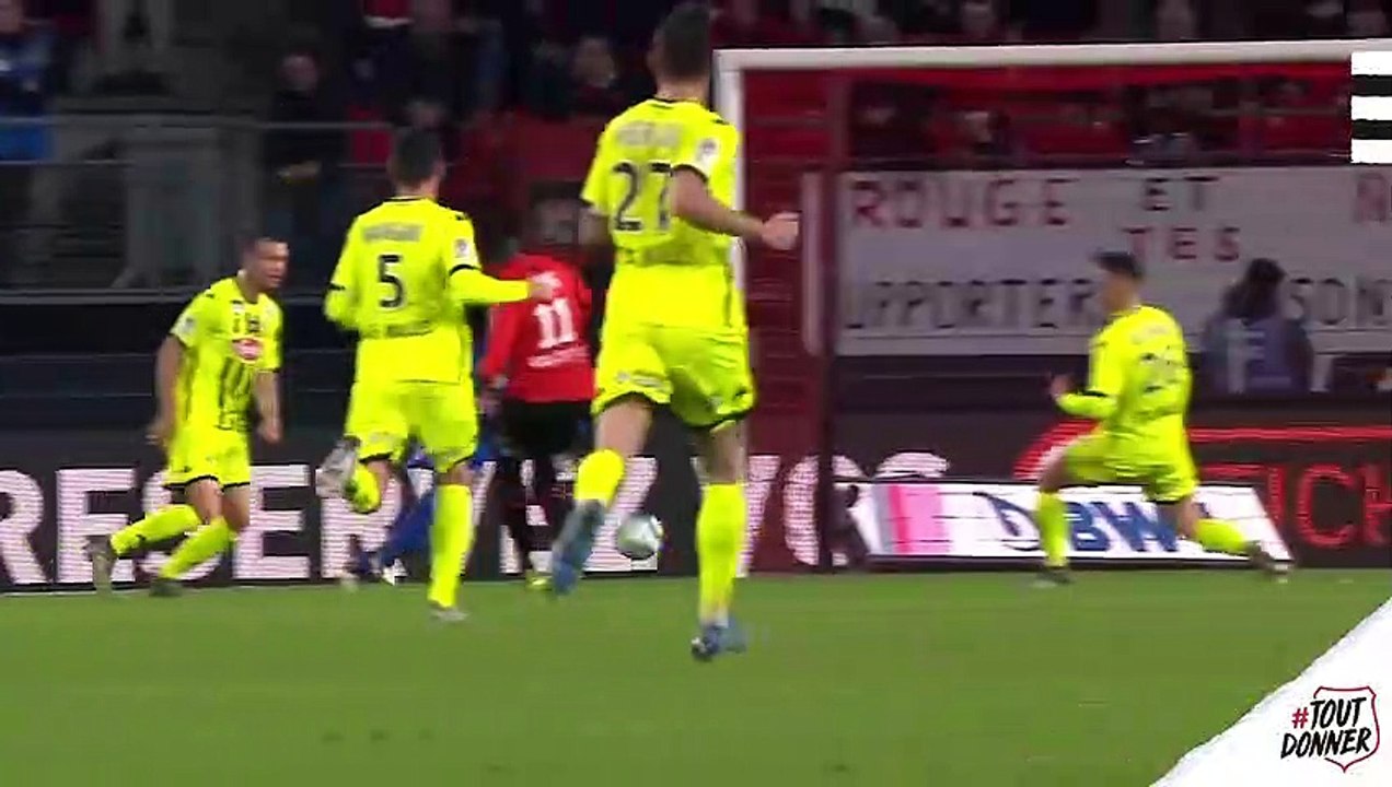 J17. #SRFCSCO - Le doublé de M'Baye Niang doublement servi par Raphinha