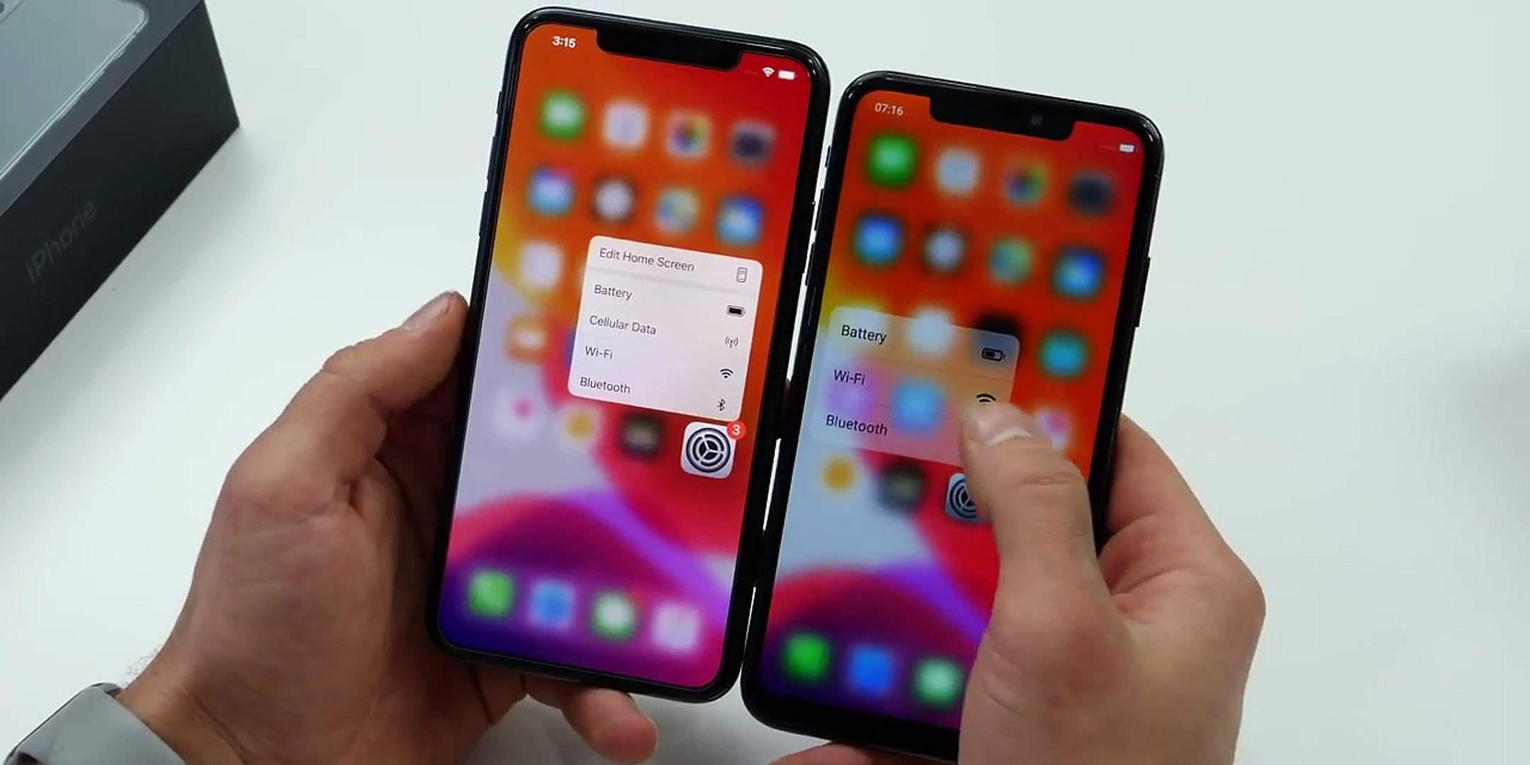 $160 Fake iPhone 11 Pro Max vs $1,449 11 Pro Max! (NEW) - video